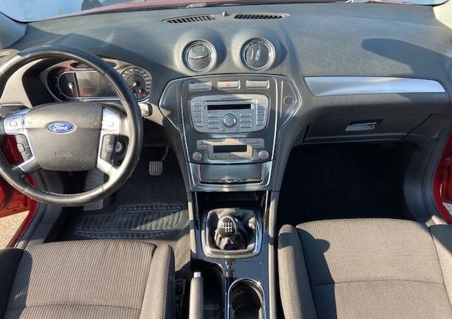 Ford Mondeo  1.8 L TDCI 125 cv Titanium  de 2010