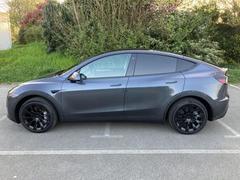 Voir détails -Tesla Model Y Long Range AWD à  Le Coudray-Montceaux (91)