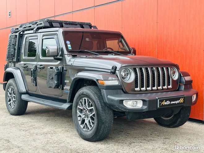 Jeep Wrangler 4XE Hybrid 381CH Finition Overland 1ere  Gris de 2022
