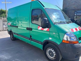  Voir détails -Renault Master L2H2 2.5dci 100ch à Agde (34)