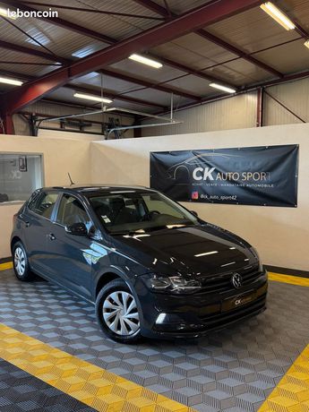  Voir détails -Volkswagen Polo 1.0 MPI 80ch à Saint-Martin-la-Plaine (42)