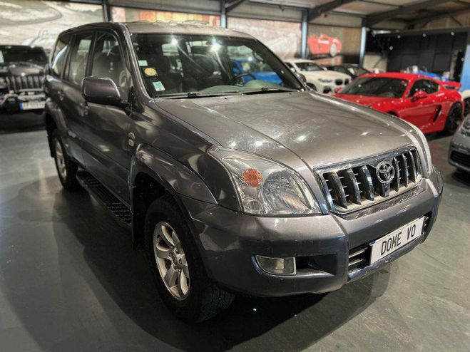 Toyota Land Cruiser 165 D-4D GX BVM6 5P Gris de 2006