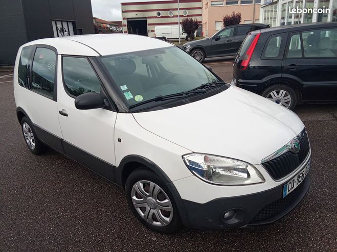 Skoda Roomster Beau tdi 1.6 pack 2012 5 places tbe repr Blanc de 2012