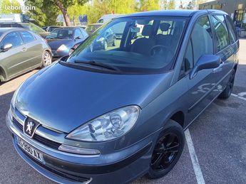  Voir détails -Peugeot 807 Belle 8072.21hdi 7 places tbe c ok 2006  à Marly (57)