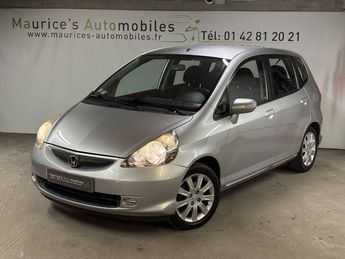  Voir détails -Honda Jazz 1.4i Graphite CVT à Paris (75)