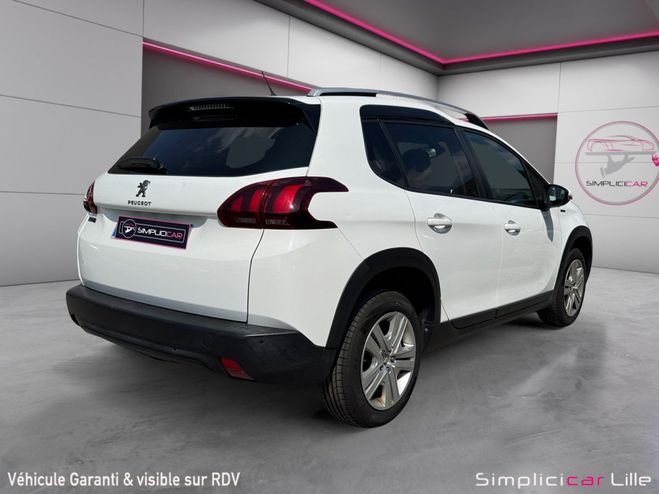 Peugeot 2008 BlueHDi 100ch SS BVM5 Signature Blanc de 2019
