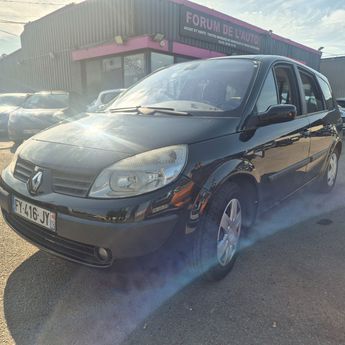  Voir détails -Renault Grand Scenic II 1.9 DCI 120 CONFORT AUTHENTIQUE à Coignires (78)