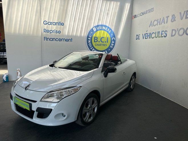 Renault Megane CC III 1.6 16V 110CH DYNAMIQUE ECO Blanc de 2011