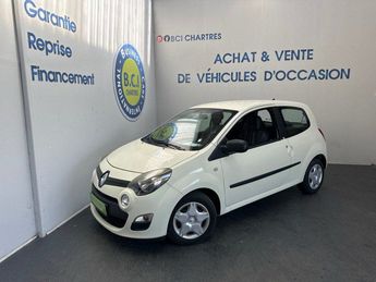  Voir détails -Renault Twingo II 1.2 LEV 16V 75CH EXPRESSION ECO à Nogent-le-Phaye (28)