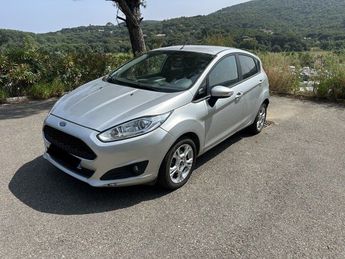  Voir détails -Ford Fiesta 1.0 ECOBOOST 100CH STOP&START BUSINESS 5 à Sainte-Maxime (83)