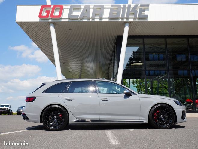 Audi RS4 AVANT V6 TFSI 450 ch Garantie 6 ans Toit Gris de 2022