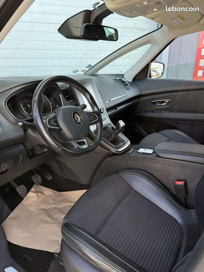 Renault Grand Scenic 1.6 dci 130 INTENS Marron de 2018