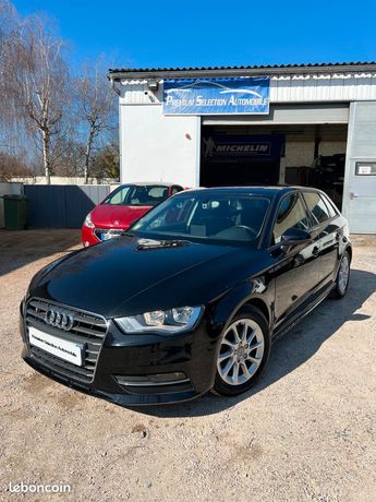  Voir détails -Audi A3 Sportback 1.6 TDi 110 Business Line à  La Chapelle-de-Guinchay (71)