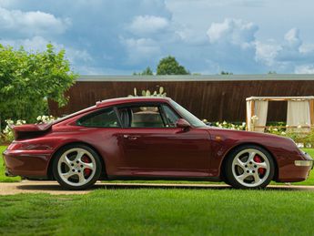  Voir détails -Porsche 911  à Saint-Marcel-de-Flines (42)