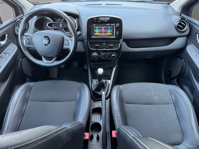Renault Clio IV TCe 90 Intens // Equipe Ethanol //ga Gris de 2019