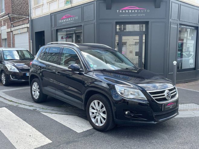 Volkswagen Tiguan 2.0 TDI 140 FAP Bluemotion Technology /  Noir de 2011