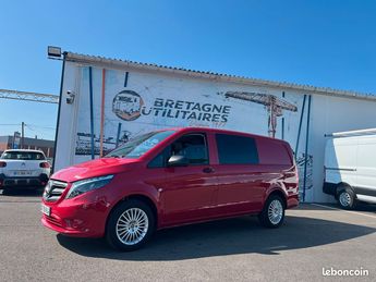  Voir détails -Mercedes Vito 33950 ht Mixto 6 places 119 cdi BVA9 Sel à Carquefou (44)