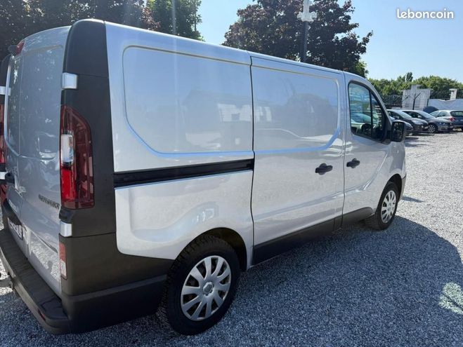 Renault Trafic FOURGON FGN L1H1 1200 KG DCI 125 ENERGY  Gris de 2018