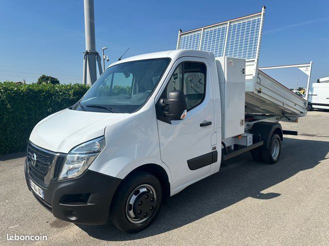 Nissan NV400 29990 ht 163cv benne coffre COMME NEUF  de 2023