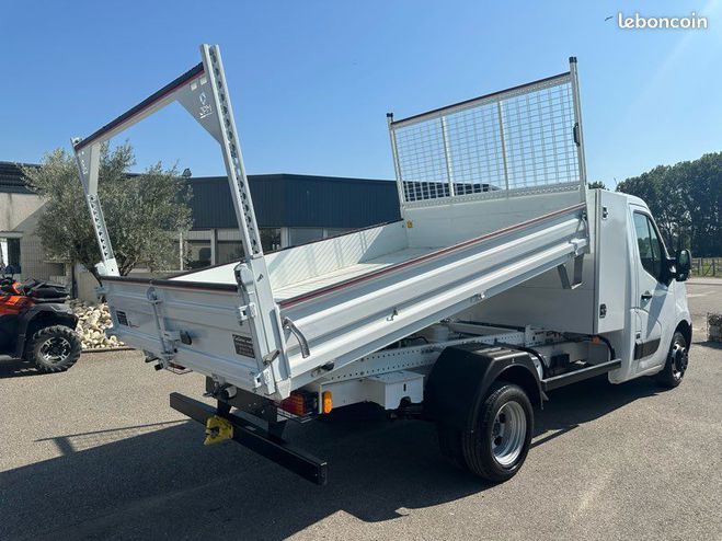 Nissan NV400 29990 ht 163cv benne coffre COMME NEUF  de 2023
