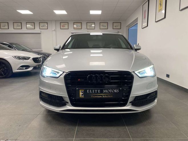 Audi A3 1.4 TFSI Ambition S line 1erMAIN- FULL O Argent Mtallis de 