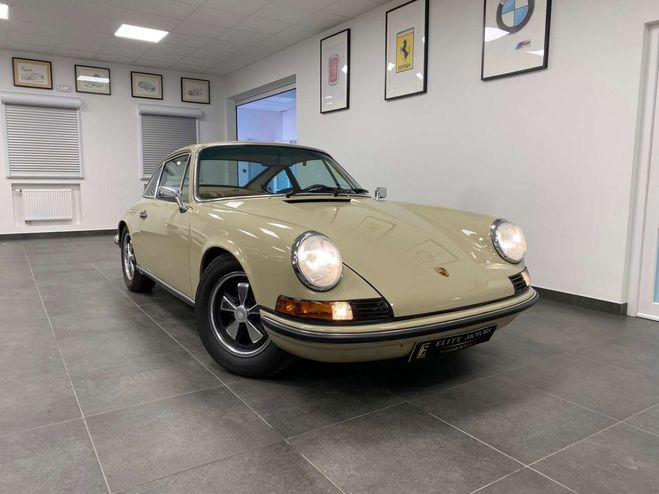 Porsche 911 T. 2.3 COUPE intgralement restaure-1er Beige Mtallis de 