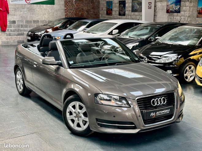 Audi A3 Cabriolet 1.2L TSI 105 ch 86 055 kms Car Gris de 2012
