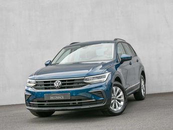  Voir détails -Volkswagen Tiguan eHybrid - DSG - ACC - CARPLAY - LED - PD à Zwevegem (85)