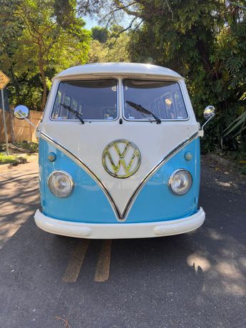  Voir détails -Volkswagen Combi 11 fentres à Mr (78)
