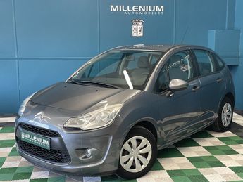  Voir détails -Citroen C3 1.4I CONFORT à Royan (17)