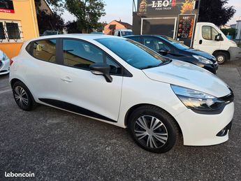  Voir détails -Renault Clio IV 1.2l 75ch 5p à Duppigheim (67)