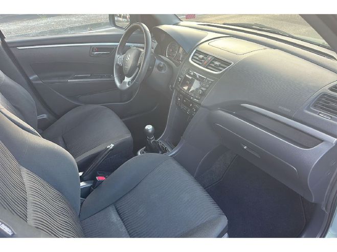 Volkswagen Polo 1.6 TDI 90 CR FAP Confortline DSG7 Noire de 2011