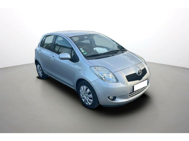 Toyota Yaris Yaris 1.3 - 87 VVT-i Sol MultiMode Grise de 2008