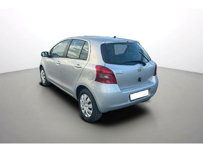 Toyota Yaris Yaris 1.3 - 87 VVT-i Sol MultiMode Grise de 2008