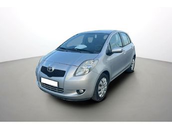  Voir détails -Toyota Yaris II 1.3 - 87 VVT-i Sol MultiMode à Sarcelles (95)