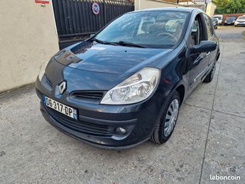  Voir détails -Renault Clio 1.4 essence 98ch payer en 4x fois sans f à Argenteuil (95)