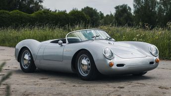 Voir détails -Porsche 550 Chamonix Spyder à Paris (75)