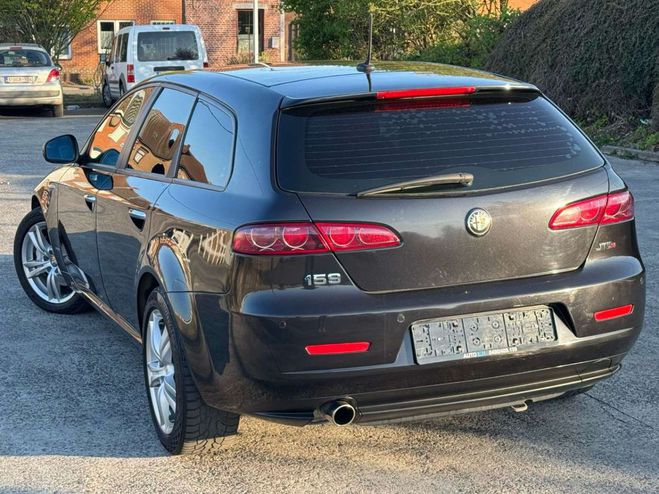 Alfa romeo 159 Sportwagon 1.9JTDm 2012 Faible Km Clim D Noir Mtallis de 