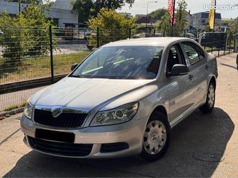  Voir détails -Skoda Octavia Phase 2 1.6 TDI 105CV anne 06-2010 165. à pinay-sur-Seine (93)