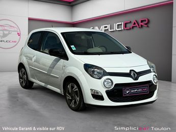  Voir détails -Renault Twingo II 1.2 16v Initiale garantie 12 mois à  La Farlde (83)