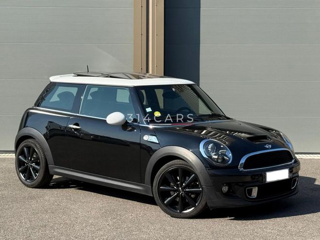 Mini Cooper SD 143 cv BVA NOIR de 2012