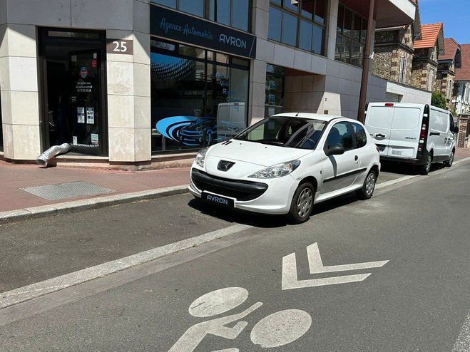 Peugeot 206 1.4 75 URBAN MOVE CLIM Blanc Laqu de 2010