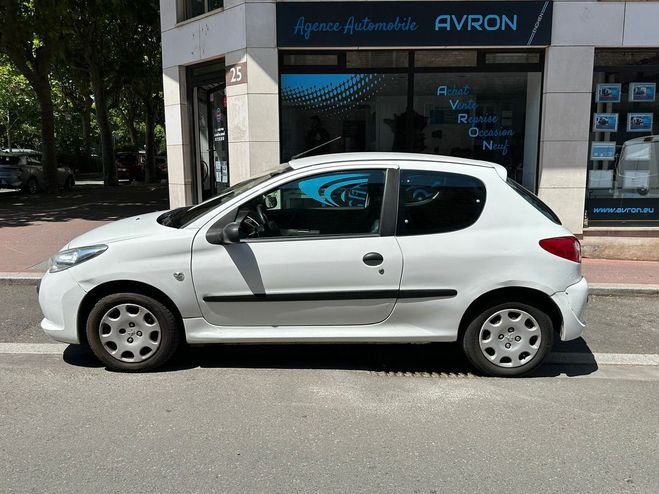 Peugeot 206 1.4 75 URBAN MOVE CLIM Blanc Laqu de 2010