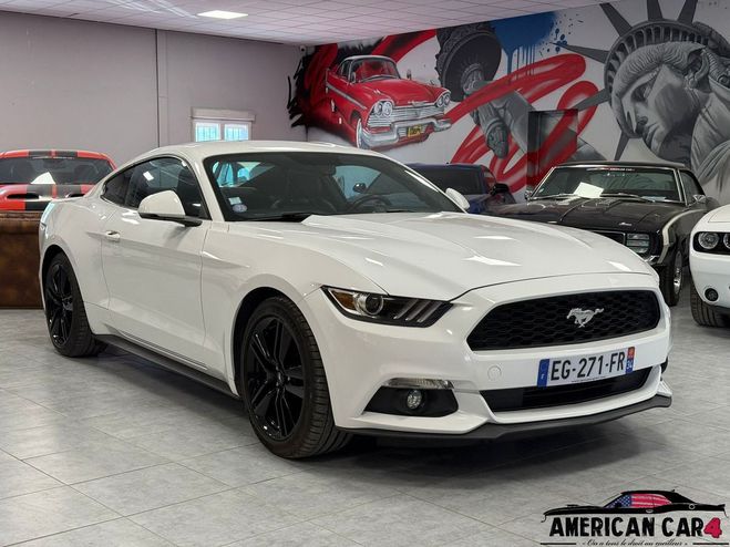 Ford Mustang 2.3 Ecoboost Blanc de 2016