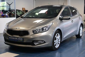  Voir détails -Kia Ceed d 1.6 CRDi 128 ch Active à Saint-Saturnin (72)
