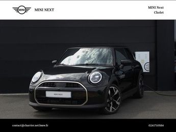  Voir détails -Mini Cooper 3 Portes C 156ch Favoured DKG7 à Cholet (49)