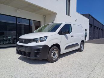  Voir détails -Peugeot Partner Fourgon M 650KG 1.5 BlueHDi à  La Teste-de-Buch (33)