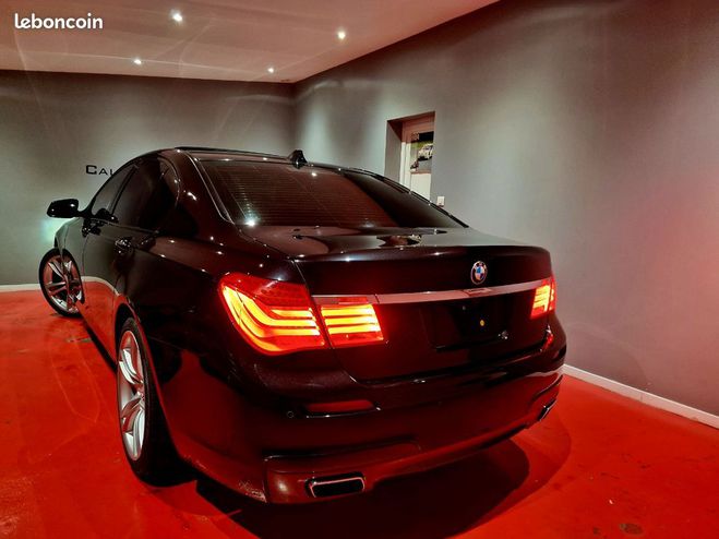 BMW Serie 7 740 IL 3.0 BI-TURBO 326 CH PACK MSPORT P Noir de 2010