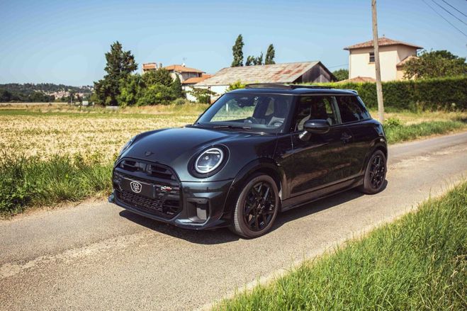 Mini Cooper IV (F66) 2.0 S 204 ch JCW DKG7 - Franai Gris mtallis de 2024