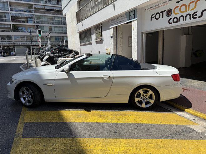 BMW Serie 3 CABRIOLET (E93) 320I 170CH LUXE Blanc de 2010
